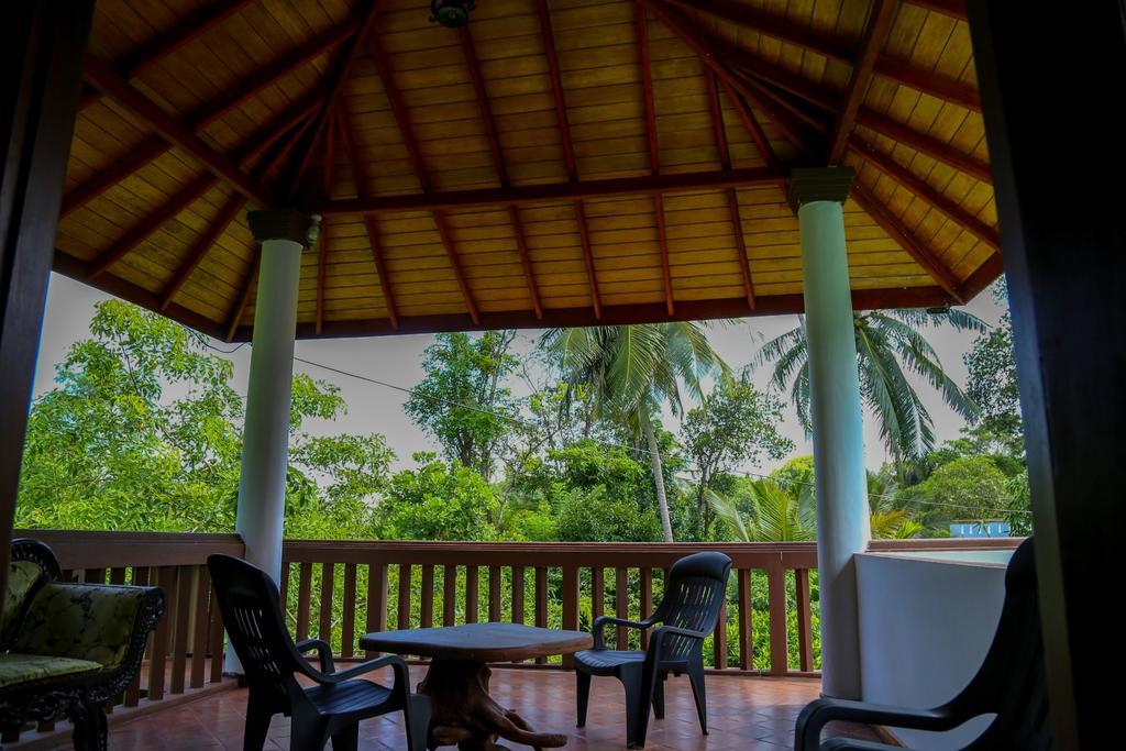 Villa Green Cottage Hikkaduwa Bagian luar foto